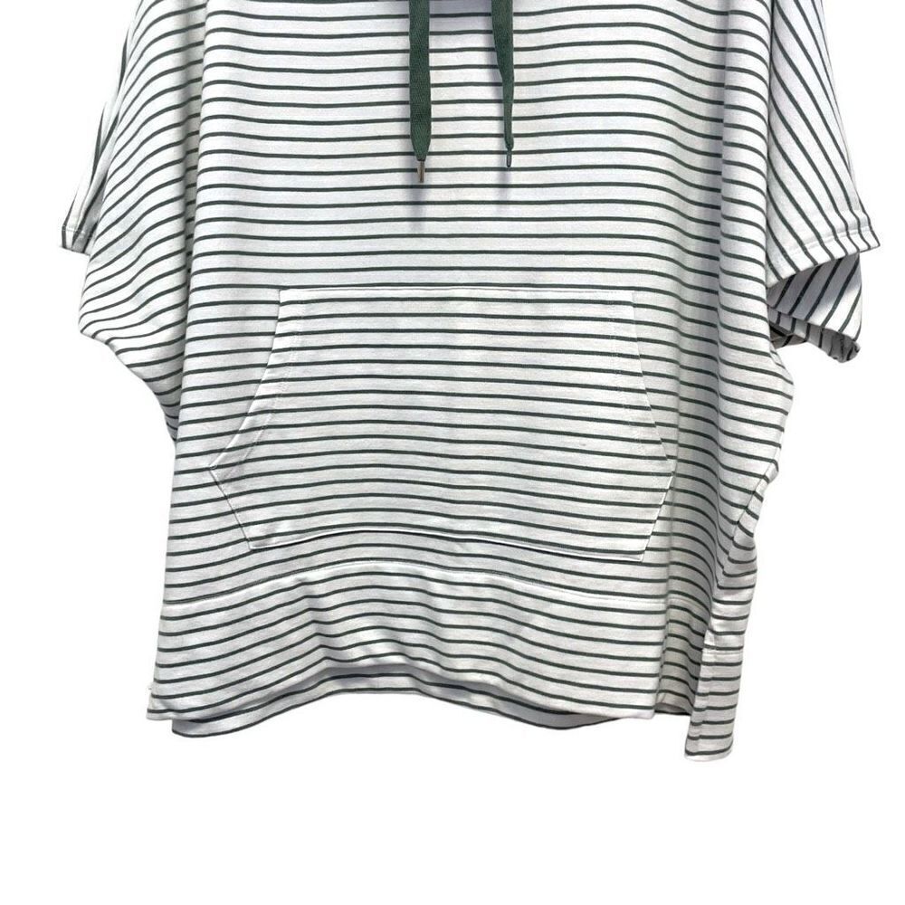 Funnel Neck Striped Top - Picture 4 of 7